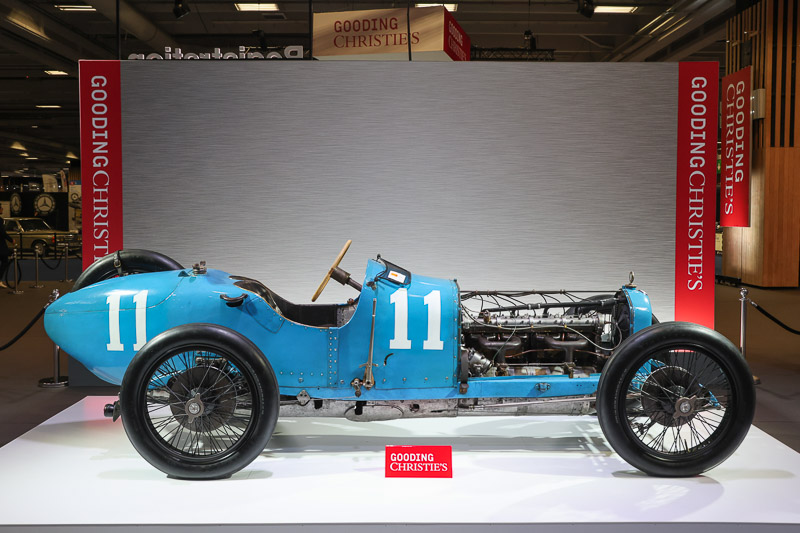 Gooding mit sicherlich einzigartigen Fahrzeugen in Paris- Rétromobile 2026 (© Bruno von Rotz)